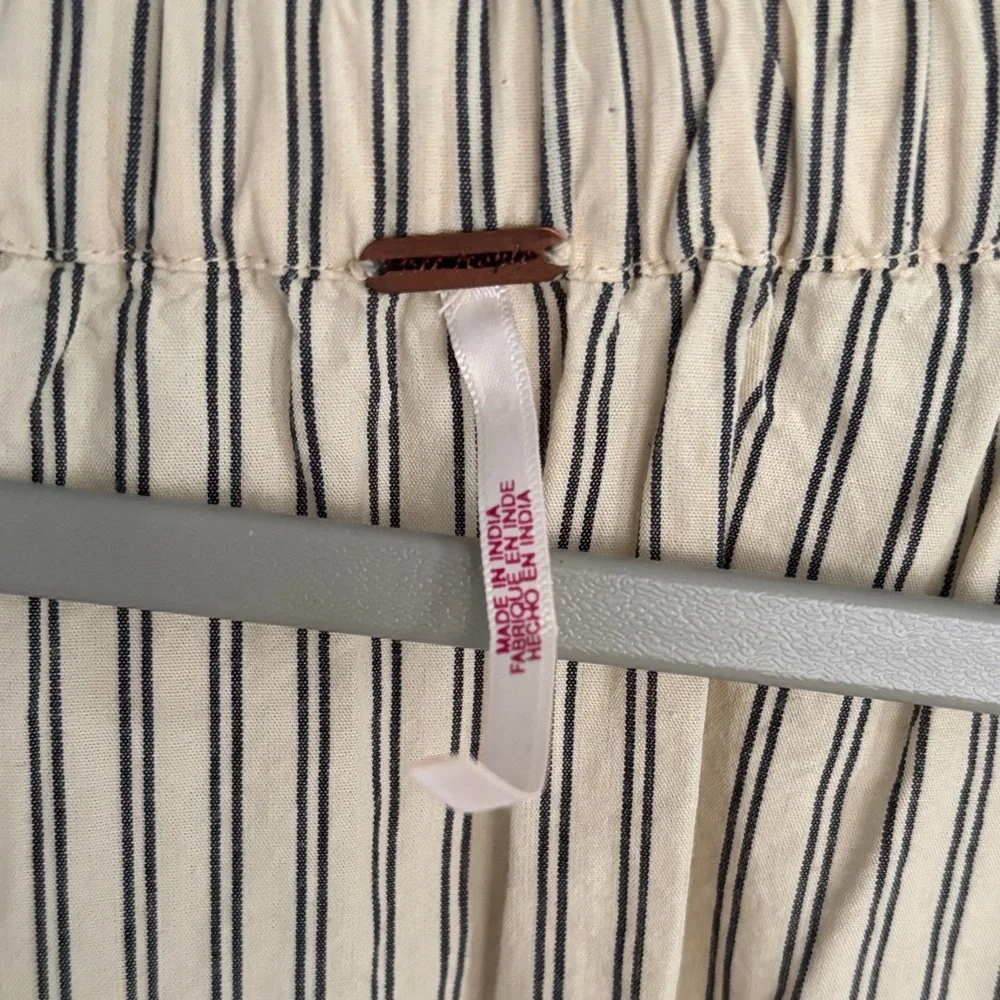 Free People Beige Striped Crop Top - Picture 2 of 10